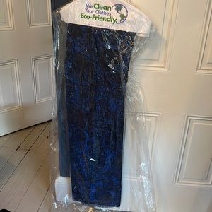 Worn ONE time Helmut Lang maxi skirt. Beautiful. Dry cleaned! Made in USA!